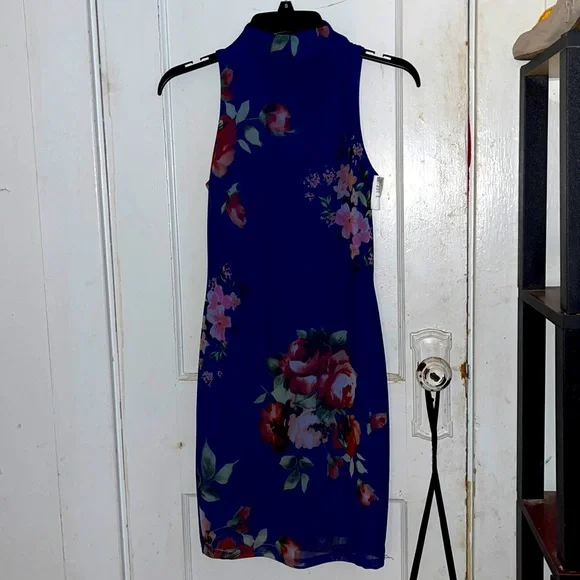 charlotte russe blue floral dress NWT Charlotte Russe Floral Lace 3/4 Sleeve Blue Flowered Mini Dress Lined XS